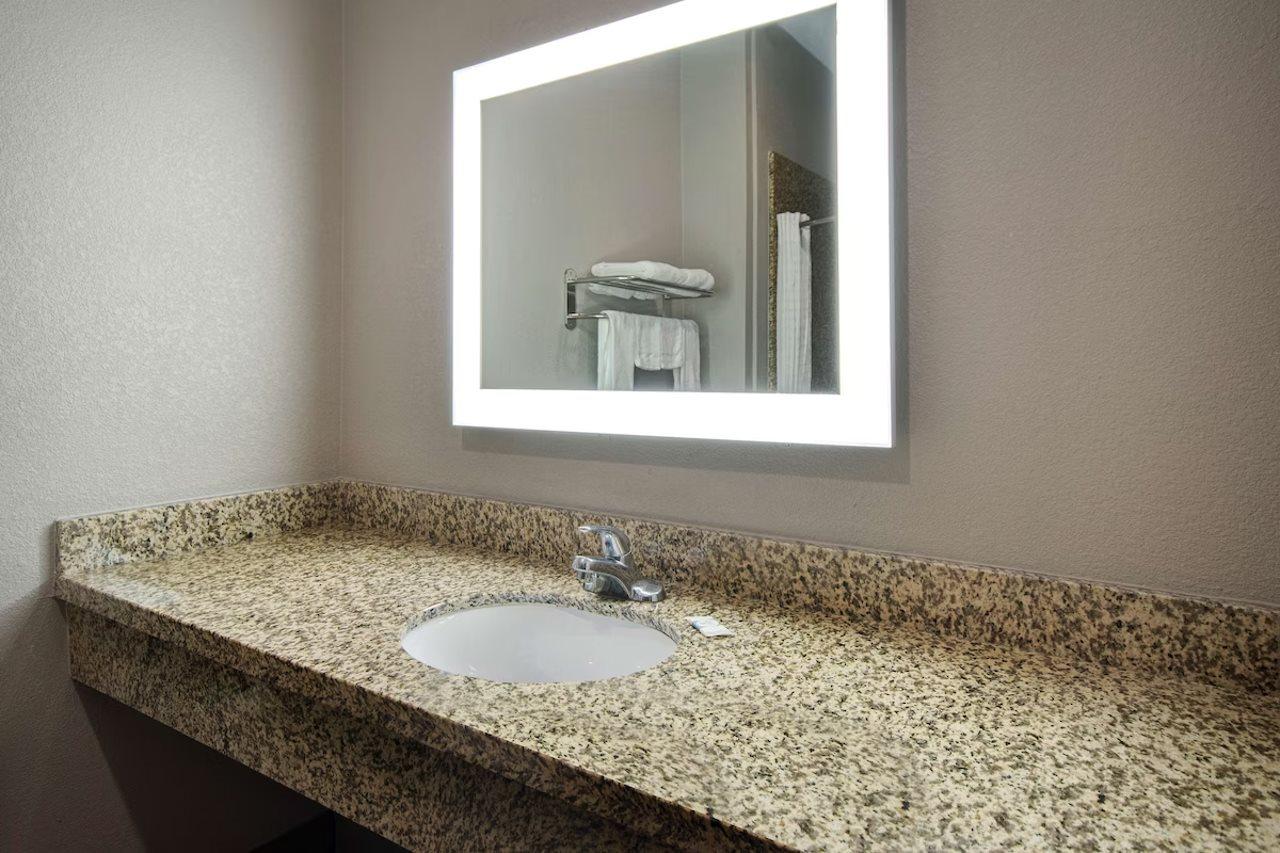 Comfort Suites Fort Worth South Eksteriør bilde